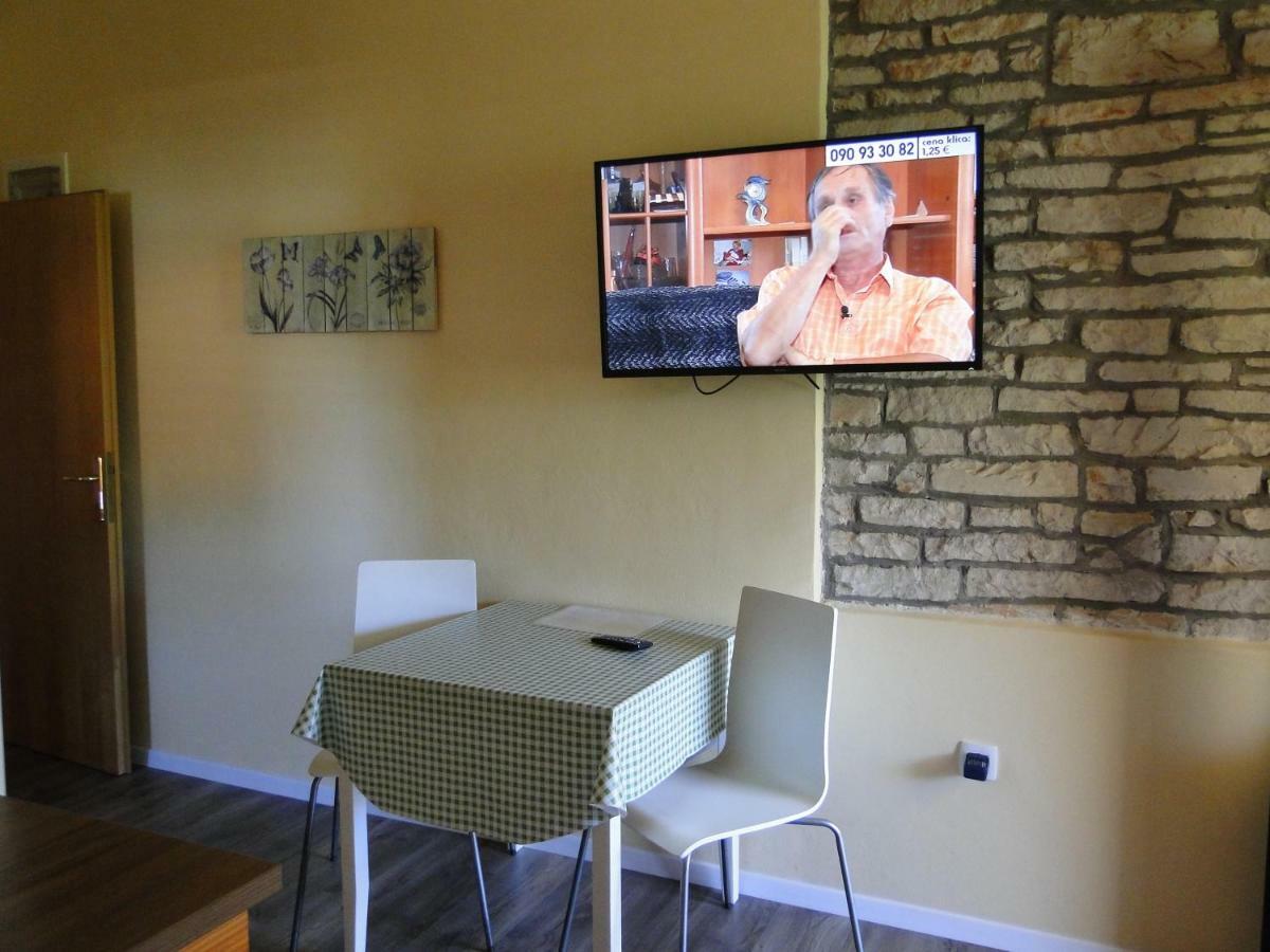 Apartment Pino Umag Ngoại thất bức ảnh